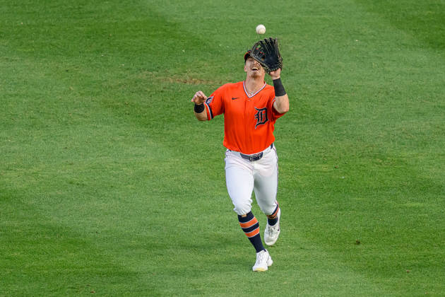 Aug 28, 2026; Detroit, Michigan, USA; Detroit Tigers Ben Malgeri (53) catches a fly ball at Comerica Park. Mandatory Credit: -Cal Media MLB, Baseball Herren, USA 2026: Dodgers Vs Tigers AUG 28  - ZUMAc04_ 20260828_zma_c04_018 Copyright: xAllanxDranbergx