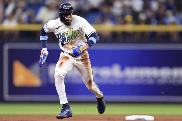 August 28, 2026, St. Petersburg, Florida, USA: Tampa Bay Rays left fielder Chandler Simpson (14) advances to third base during an MLB, Baseball Herren, USA game against the San Diego Padres on August 28, 2026 at Tropicana Field. The Rays beat the Padres 9-4. St. Petersburg USA - ZUMAh180 20260828_zsp_h180_006 Copyright: xKimxHukarix