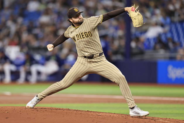 August 28, 2026, St. Petersburg, Florida, USA: San Diego Padres starting pitcher Casey Mize (32) delivers a pitch during an MLB, Baseball Herren, USA game against the Tampa Bay Rays on August 28, 2026 at Tropicana Field. The Rays beat the Padres 9-4. St. Petersburg USA - ZUMAh180 20260828_zsp_h180_028 Copyright: xKimxHukarix