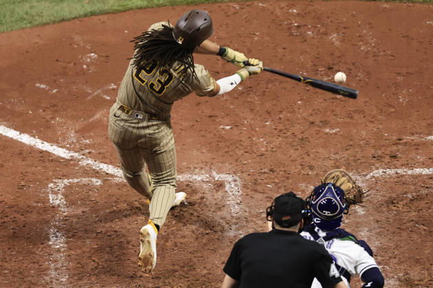 August 28, 2026, St. Petersburg, Florida, USA: San Diego Padres right fielder Fernando Tatis Jr. (23) singles to right field during an MLB, Baseball Herren, USA game against the Tampa Bay Rays on August 28, 2026 at Tropicana Field. The Rays beat the Padres 9-4. St. Petersburg USA - ZUMAh180 20260828_zsp_h180_036 Copyright: xKimxHukarix