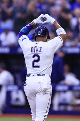 August 28, 2026, St. Petersburg, Florida, USA: Tampa Bay Rays designated hitter Yandy DoÂ­az (2) homers to right field during an MLB, Baseball Herren, USA game against the San Diego Padres on August 28, 2026 at Tropicana Field. The Rays beat the Padres 9-4. St. Petersburg USA - ZUMAh180 20260828_zsp_h180_050 Copyright: xKimxHukarix