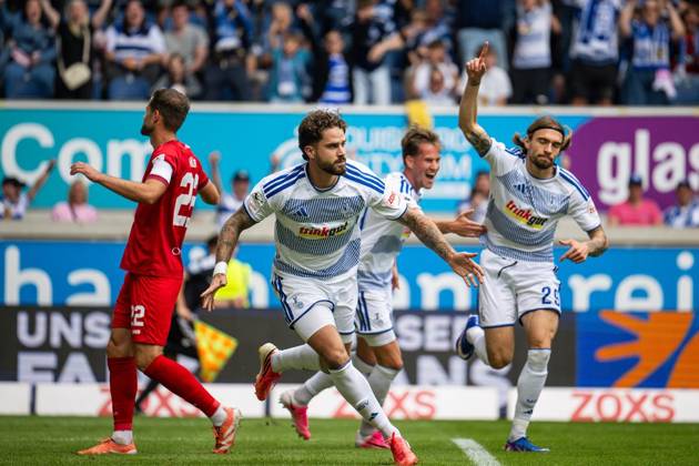 3.Liga MSV Duisburg - Würzburger Kickers ** NUR FÜR REDAKTIONELLE ZWECKE ** EDITORIAL USE ONLY **<p>Fußball 3.Liga MSV Duisburg - Würzburger Kickers am 29.08.26 in der Schauinsland-Reisen Arena in Duisburg Torjubel zum 1:0 durch Lex Tyger Lobinger ( Duisburg ) Duisburg Copyright: JakobxKlos
