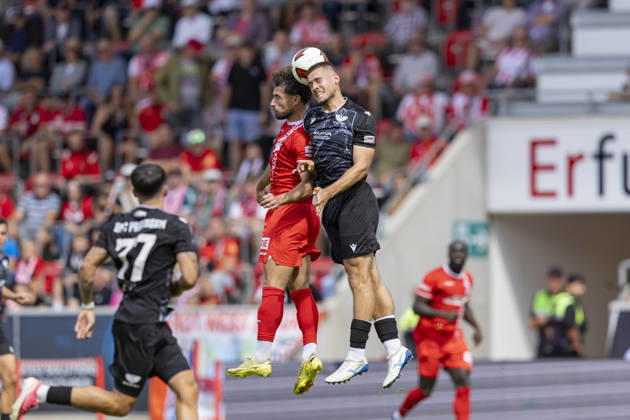Regionalliga Nordost: FC Rot-Weiß Erfurt vs. BFC Preussen; Erfurt; 29.08.2026 Romarjo Hajrulla ( 9; FC Rot-Weiß Erfurt) gegen Nino Lessel ( 4; BFC Preussen) Regionalliga Nordost: FC Rot-Weiß Erfurt vs. BFC Preussen; Steigerwaldstadion Erfurt; 29.08.2026 Copyright: xBEAUTIFULxSPORTS Duehringx
