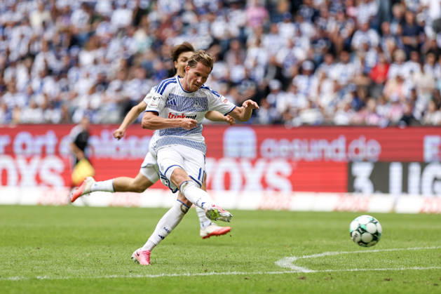 29.08.2026, GER, Fussball, Herren, 3. Liga, Saison 2026 2027, MSV Duisburg - FC Würzburger Kickers Christian Viet (Duisburg) erzielt das Tor zum 3:0 Duisburg schauinsland-reisen-Arena Nordrhein-Westfalen Deutschland Copyright: xAdrianxSchlüterx
