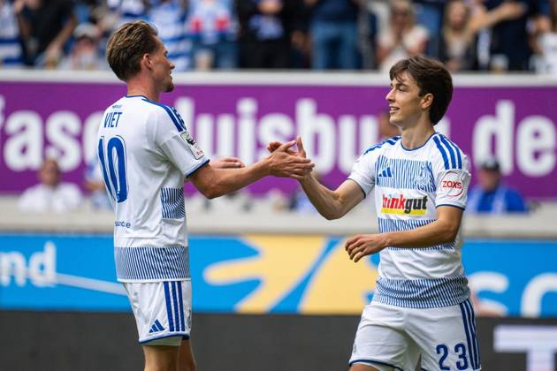 3.Liga MSV Duisburg - Würzburger Kickers ** NUR FÜR REDAKTIONELLE ZWECKE ** EDITORIAL USE ONLY **<p>Fußball 3.Liga MSV Duisburg - Würzburger Kickers am 29.08.26 in der Schauinsland-Reisen Arena in Duisburg Torjubel zum 3:0 durch Christian Viet ( Duisburg ) Duisburg Copyright: JakobxKlos
