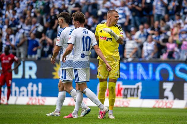 3.Liga MSV Duisburg - Würzburger Kickers ** NUR FÜR REDAKTIONELLE ZWECKE ** EDITORIAL USE ONLY **<p>Fußball 3.Liga MSV Duisburg - Würzburger Kickers am 29.08.26 in der Schauinsland-Reisen Arena in Duisburg Torjubel zum 3:0 durch Christian Viet ( Duisburg ) Duisburg Copyright: JakobxKlos