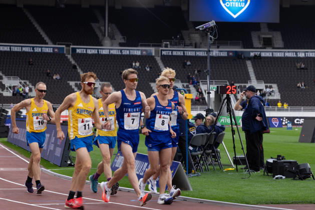 August 29, 2026, Helsinki, Uusimaa, Finland: HELSINKI, FINLAND - AUGUST 29, 2026: Athletes from Finland and Sweden compete in the men s 10,000m race walk during the Finland-Sweden Athletics international match, Länderspiel, Nationalmannschaft at Helsinki Olympic Stadium. . Helsinki Finland - ZUMAt172 20260829_zip_t172_008 Copyright: xJosexTabaresx