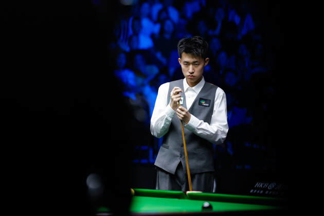 (260829) -- WUHAN, Aug. 29, 2026 -- Chang Bingyu looks on during the final match between Zhao Xintong of China and Chang Bingyu of China at Wuhan Open 2026 snooker tournament in Wuhan, central China s Hubei Province, Aug. 29, 2026. ) (SP)CHINA-SNOOKER-WUHAN OPEN (CN) WuxZhizun 