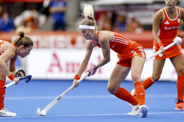 AMSTELVEEN - Yibbi Jansen of the Netherlands scores the 1-0 during the Hockey World Cup final between the Netherlands and Argentina at the Wagener Stadium. SEM VAN DER WAL ANP xVIxANPxSportx xxANPxIVx 566511288 originalFilename: 566511288.jpg