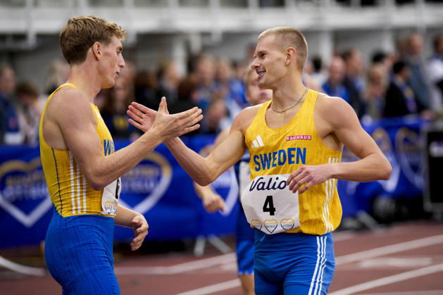 260829Oskar Edlund and Carl Bengström of Sweden after competing in men™s 400m hurdles during day 1 of the athletics gala Finnkampen on August 29, 2026 in Helsinki. Photo: Kalle Parkkinen BILDBYRAN COP 18 XY0124 friidrott athletics friidrett finnkampen day 1 bbeng dag 1 Copyright: KALLExPARKKINEN BB260829BB684