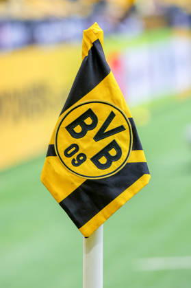 2026.08.29, xkwix, Fußball, Bundesliga, Borussia Dortmund - Hamburger SV, Signal Iduna Park, 1.Spieltag, Saison 2026 2027: Eckfahne mit BVB09 Logo in Schwarz Gelb DFB regulations prohibit any use of photographs as image sequences and or quasi-video. Photo: xKamilxWilkowskixPressefotoKochx Nordrhein-Westfalen Deutschland