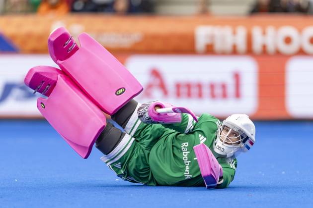 AMSTELVEEN - Netherlands goalkeeper Anne Veenendaal during the shootouts of the Hockey World Cup final between the Netherlands and Argentina at the Wagener Stadium. SEM VAN DER WAL ANP xVIxANPxSportx xxANPxIVx 566515439 originalFilename: 566515439.jpg