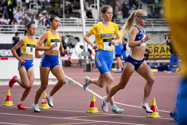 260829 Alva Malmsten Nilsson, Smilla Szalkai and Evelina Henriksson of Sweden competes in women™s 10 000m during day 1 of the athletics gala Finnkampen on August 29, 2026 in Helsinki. Photo: Kalle Parkkinen BILDBYRAN COP 18 XY0124 friidrott athletics friidrett finnkampen day 1 bbeng dag 1 Copyright: KALLExPARKKINEN BB260829BB820
