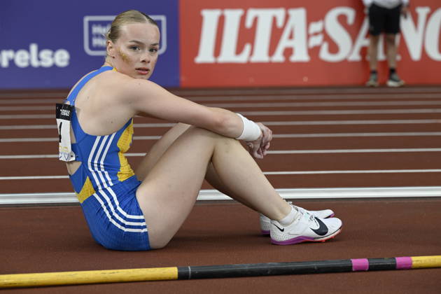 HELSINGFORS, FINLAND 20240829 Sveriges Kajsa Roth i damernas stav under Finnkampen i friidrott mellan Finland och Sverige pa Olympiastadion i Helsingfors. Helsingfors FINLAND x10350x