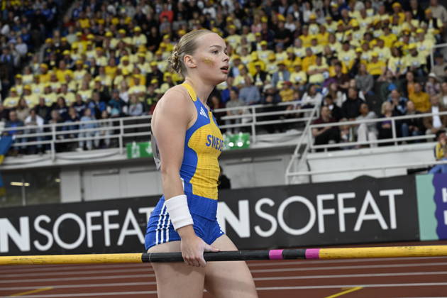 HELSINGFORS, FINLAND 20240829 Sveriges Kajsa Roth i damernas stav under Finnkampen i friidrott mellan Finland och Sverige pa Olympiastadion i Helsingfors. Helsingfors FINLAND x10350x