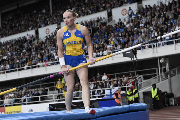 HELSINGFORS, FINLAND 20240829 Sveriges Kajsa Roth i damernas stav under Finnkampen i friidrott mellan Finland och Sverige pa Olympiastadion i Helsingfors. Helsingfors FINLAND x10350x