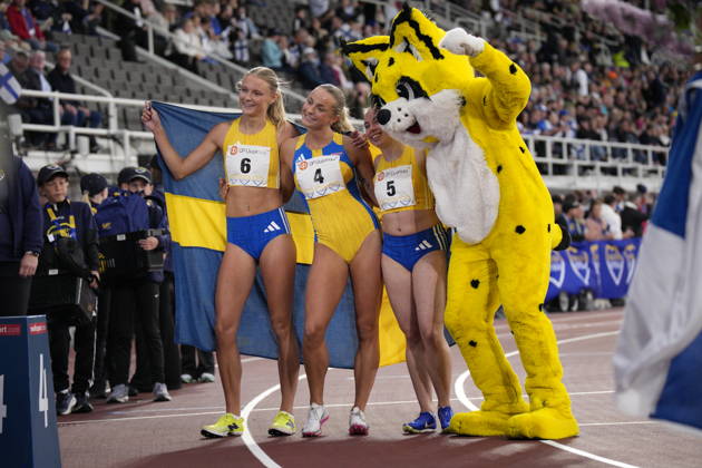 260829 Esther Sahlqvist, Wilma Svenson and Elvira Tendered of Sweden after women™s 100m during day 1 of the athletics gala Finnkampen on August 29, 2026 in Helsinki. Photo: Kalle Parkkinen BILDBYRAN COP 18 XY0124 friidrott athletics friidrett finnkampen day 1 bbeng dag 1 Copyright: KALLExPARKKINEN BB260829ZB001