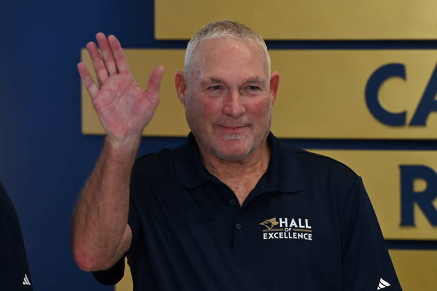 August 29, 2026, Toronto, On, CANADA: Former Toronto Blue Jays player Dave Stieb waits to cut the ribbon to open the team s new Hall of Excellence at Rogers Centre in Toronto on Saturday, Aug. 29, 2026. Canada News - August 29, 2026  - ZUMAc35_ 20260829_zaf_c35_013 Copyright: xJonxBlackerx