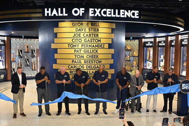 August 29, 2026, Toronto, On, CANADA: Former and current Toronto Blue Jays players and management, from left, Mark Shaprio, George Bell, Dave Stieb, Joe Carter, Cito Gaston, Carlos Delgado, Jose Bautista, Paul Beeston and Pat Gillick open the team s new Hall of Excellence at Rogers Centre in Toronto on Saturday, Aug. 29, 2026. Canada News - August 29, 2026 - ZUMAc35_ 20260829_zaf_c35_021 Copyright: xJonxBlackerx