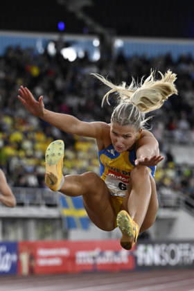 HELSINGFORS, FINLAND 20240829 Sveriges Ella Alvelin Malm i damernas längdhopp under Finnkampen i friidrott mellan Finland och Sverige pa Olympiastadion i Helsingfors. Helsingfors FINLAND x10350x