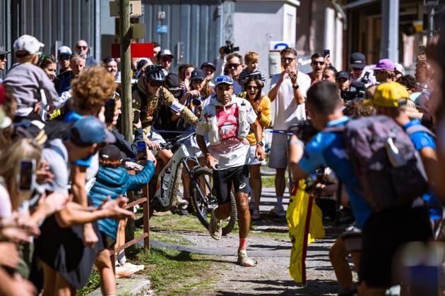 ULTRA TRAIL DU MONT BLANC A CHAMONIX PHOTOPQR LE DAUPHINE Louise RAYMOND ; Chamonix-Mont-Blanc ; 29 08 2026 ; Chamonix (Haute-Savoie) le 28 août 2026. UTMB épreuve phare 175km et près de 10000m de dénivelé au départ de Chamonix, autour du Mont Blanc, en passant par Saint Gervais-les-Bains, les Contamines, Notre Dame de la Gorge. Le lendemain au lac Combal, Courmayeur, Vallorcine, et retour à Chamonix. Sur notre photo : Ben Dhiman Photo: Le Dauphiné Libéré Louise Raymond Chamonix-Mont-Blanc Haute-Savoie Rhône-Alpes France  Copyright: xPHOTOPQR LExDAUPHINE MAXPPPxLouisexRAYMONDx 20260829JDL0430 20260829JDL0430