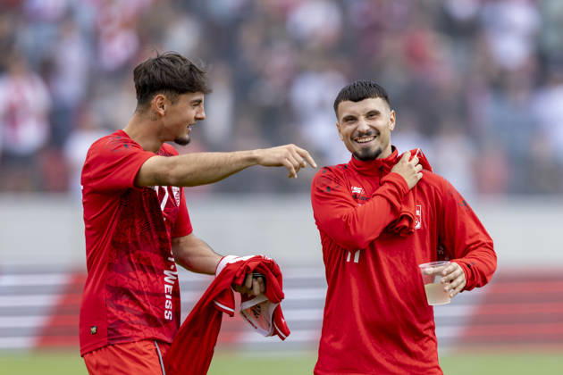 Regionalliga Nordost: FC Rot-Weiß Erfurt vs. BFC Preussen; Erfurt; 29.08.2026 Dustin Forkel ( 17; FC Rot-Weiß Erfurt) (links) und Stanislav Fehler ( 11; FC Rot-Weiß Erfurt) (rechts) Regionalliga Nordost: FC Rot-Weiß Erfurt vs. BFC Preussen; Steigerwaldstadion Erfurt; 29.08.2026 Copyright: xBEAUTIFULxSPORTS Duehringx