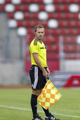Regionalliga Nordost: FC Rot-Weiß Erfurt vs. BFC Preussen; Erfurt; 29.08.2026 Johannes Schipke (1. Assistent; Schiedsrichter) Regionalliga Nordost: FC Rot-Weiß Erfurt vs. BFC Preussen; Steigerwaldstadion Erfurt; 29.08.2026 Copyright: xBEAUTIFULxSPORTS Duehringx