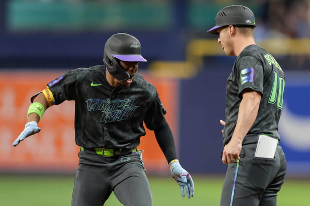 August 29, 2026, St. Petersburg, Florida, USA: Tampa Bay Rays left fielder CHANDLER SIMPSON (14) celebrates after a hit against San Diego Padres. The Tampa Bay Rays hosted the San Diego Padres at Tropicana Field in St. Petersburg, FL. St. Petersburg USA - ZUMAm299 20260829_znp_m299_024 Copyright: xTaylorxMcFeex