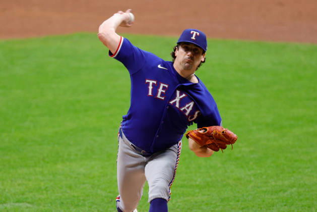 August 29, 2026, Milwaukee, Wisconsin, USA: Texas Rangers pitcher CAL QUANTRILL (44) pitches in a baseball game, Saturday, Aug. 28, 2026, in Milwaukee, Wisconsin. Milwaukee USA - ZUMAa325 20260829_zsa_a325_003 Copyright: xDavidxBalleringxIix