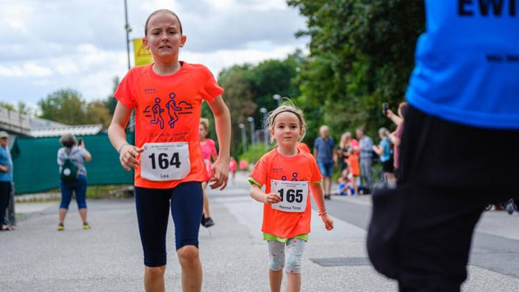 28. RWW-Ruhrauenlauf in Mülheim ** NUR FÜR REDAKTIONELLE ZWECKE ** EDITORIAL USE ONLY **<p>2.000-Meter-Lauf Schülerlauf A (12- und 13-jährige) 28. RWW-Ruhrauenlauf in den Ruhrauen am Samstag, 29. August 2026 in Mülheim.¨ Deutschland NRW Mülheim Copyright: ChristophxWojtyczka