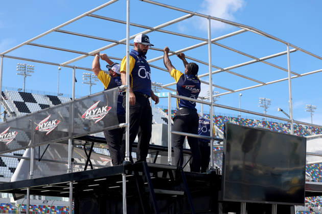 DAYTONA BEACH, FL - AUGUST 29: Ricky Stenhouse ( 47 HYAK Motorsports Onin Staffing Chevrolet) crew assembles their pit box before the start of the NASCAR, Motorsport, USA Cup Series Coke Zero Sugar 400 on August 29, 2026 at Daytona International Speedway in Daytona Beach, FL (Photo by Malcolm Hope Icon Sportswire) AUTO: AUG 29 NASCAR Cup Series Coke Zero Sugar 400 EDITORIAL USE ONLY Icon260829015400