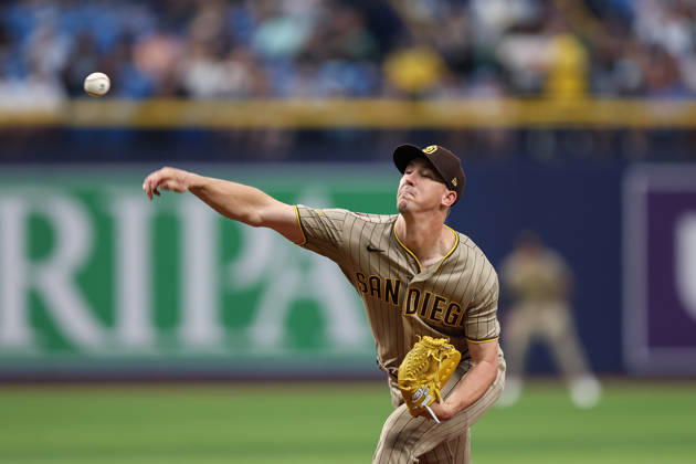 August 29, 2026, St. Petersburg, Florida, USA: San Diego Padres pitcher WALKER BUEHLER (10) throws a pitch against the Tampa Bay Rays. The Tampa Bay Rays hosted the San Diego Padres at Tropicana Field in St. Petersburg, FL. MLB, Baseball Herren, USA 2026: San Diego Padres 6:7 Tampa Bay Rays  - ZUMAm299 20260829_znp_m299_039 Copyright: xTaylorxMcFeex
