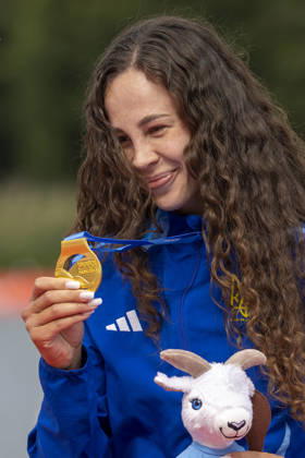 ICF Canoe Sprint and Paracanoe World Championships Liudmyla Luzan at the medal ceremony during the 2026 ICF World Championships in Canoe Sprint and Para-canoe in PoznaÅ , Poland, on 30 August 2026. Poznan Poland  Copyright: xAndrzejxIwanczukx originalFilename:iwanczuk-icfcanoe260830_npzhR.jpg