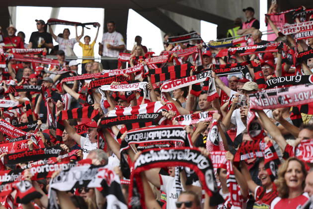 Fans SC Freiburg , Deutschland, Fussball, 1. Bundesliga, 1.Spieltag, 2026 2027, SC Freiburg vs. SV Werder Bremen, 30.08.2026, Freiburg im Breisgau Europa-Park Stadion Deutschland Copyright: xGrantxHubbsx