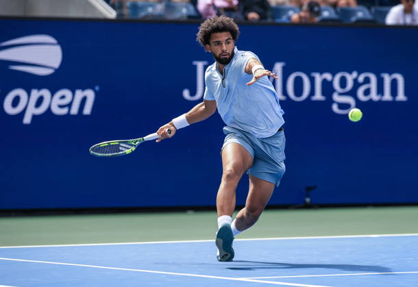 US Open tennis tournament - Day 2 Arthur Fils of France in action against Stefanos Tsitsipas of Greece during the Men s Singles first round tennis match of the US Open Tennis Championships, in Flushing Meadows, New York, USA, 31 August 2026. FLUSHING MEADOWS NEW YORK United States  Copyright: xCRISTOBALxHERRERA-ULASHKEVICHx