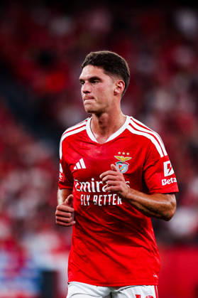 SL Benfica v Estoril Praia SAD - Liga Portugal BetClic 2026 2027 Georgiy Sudakov 10, medio do SL Benfica durante a partida entre SL Benfica v Estoril Praia SAD, para a Liga Portugal BetClic 2026 2027 no Estadio da Luz, Portugal (Foto de Diogo Faria Reis Avant Sports) Lisboa Estadio Jose Alvalde Lisboa Portugal Copyright: xDiogoxFariaxReis AvantxSportsx