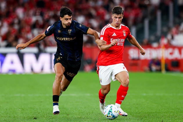 SL Benfica v Estoril Praia SAD - Liga Portugal BetClic 2026 2027 Samuel Dahl 26, lateral do SL Benfica durante a partida entre SL Benfica v Estoril Praia SAD, para a Liga Portugal BetClic 2026 2027 no Estadio da Luz, Portugal (Foto de Diogo Faria Reis Avant Sports) Lisboa Estadio Jose Alvalde Lisboa Portugal Copyright: xDiogoxFariaxReis AvantxSportsx