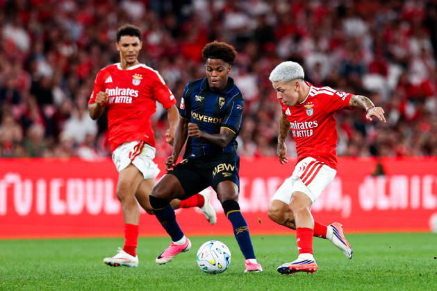 SL Benfica v Estoril Praia SAD - Liga Portugal BetClic 2026 2027 Gianluca Prestianni 25, extremo do SL Benfica durante a partida entre SL Benfica v Estoril Praia SAD, para a Liga Portugal BetClic 2026 2027 no Estadio da Luz, Portugal (Foto de Diogo Faria Reis Avant Sports) Lisboa Estadio Jose Alvalde Lisboa Portugal Copyright: xDiogoxFariaxReis AvantxSportsx