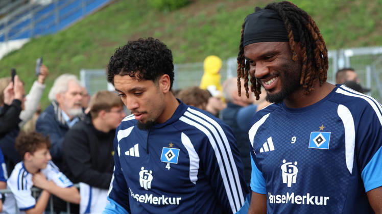 01.09.2026, xrekx, Fussball 1.Bundesliga, Hamburger SV - Training v.l. Bilal Nadir (Hamburger SV) Terem Moffi (Hamburger SV) Hamburg