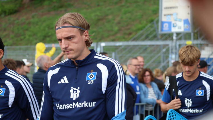 01.09.2026, xrekx, Fussball 1.Bundesliga, Hamburger SV - Training v.l. Sebastiaan Bornauw (Hamburger SV) Hamburg