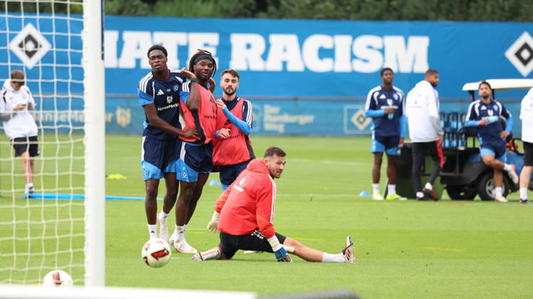 01.09.2026, xrekx, Fussball 1.Bundesliga, Hamburger SV - Training v.l. Fabio Vieira (Hamburger SV) Hamburg