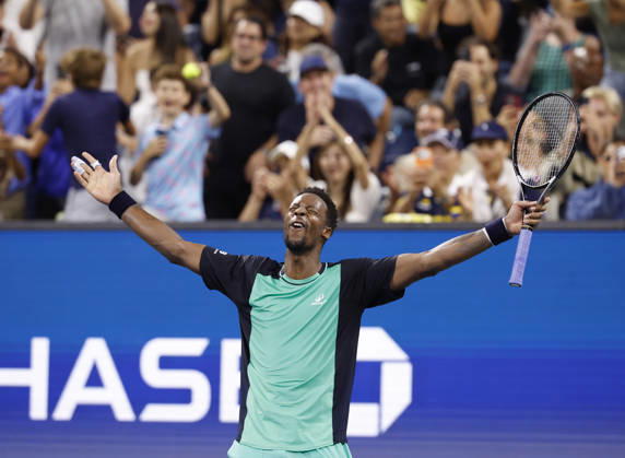 Gael Monfils of France celebrates after match point against Adolfo Daniel Vallejo in the first round in Louis Armstrong Stadium at the 2026 US Open Tennis Championship at the USTA Billie Jean King National Tennis Center in New York City on Tuesday, September 1, 2026.  NYP20260901130 JOHNxANGELILLO