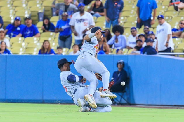 September 1, 2026, Los Angeles, California, USA: Jordan Walker 18 and Jose Fermin 15 of the St. Louis Cardinals clash while trying to catch a pop fly on a double by Mookie Betts 50 that led to three runs for the Dodgers in the third inning during a regular-season MLB, Baseball Herren, USA game against the Los Angeles Dodgers on Tuesday, September 1, 2026, at Dodger Stadium in Los Angeles, California. Dodgers lose to Cardinals, 8-13. JAVIER ROJAS PI Dodgers Lose To Cardinals, 8-13 - ZUMAp124 20260901_zaa_p124_019 Copyright: xJavierxRojasx