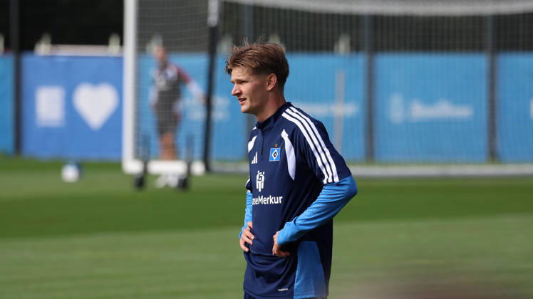 02.09.2026, xrekx, Fussball 1.Bundesliga, Hamburger SV - Training v.l. David Moller Wolfe (Hamburger SV) Hamburg