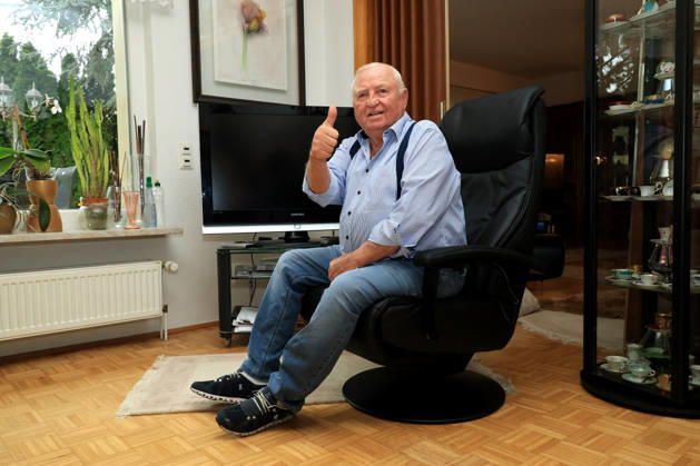 DEU, Ulli Wegner, Fersehsessel, 03.09.2026, Berlin, Berlin, DEU, Ulli Wegner, Fersehsessel, im Bild Ulli Wegner , Berlin Berlin Berlin Deutschland Copyright: xNordphotox xEnglerx