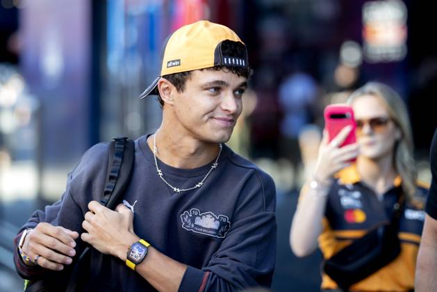 MONZA - Lando Norris (McLaren) ahead of the first free practice session at the Autodromo di Monza ahead of the Italian Grand Prix. SANDER KONING ANP xVIxANPxSportx xxANPxIVx 567024708 originalFilename: 567024708.jpg