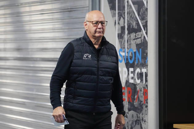 03.09.2026 Zuerich, SCHWEIZ, Swiss Life Arena Eishockey Saison 2026 2027 Freundschaftsspiel ZSC Lions - Schwenninger Wild Wings Trainer Claude Julien (ZSC Lions)