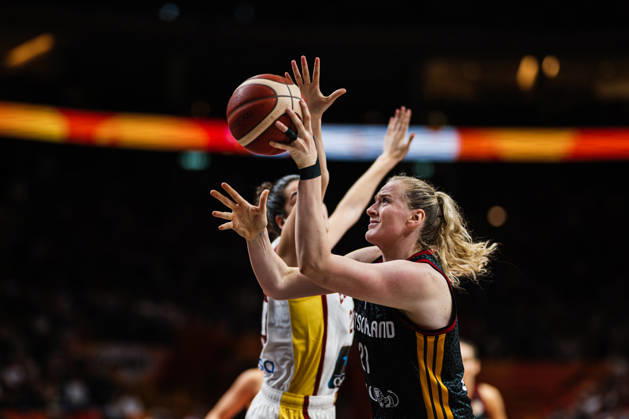 FIBA Women™s Basketball World Cup 2026: Spanien vs. Deutschland, 04.09.2026 Marie Guelich (Deutschland, 21) wirft; Basketball, FIBA Women™s Basketball World Cup 2026, Gruppenphase, Gruppe A, 1. Spieltag: Spanien vs. Deutschland am 04.09.2026 in der Uber Arena, Berlin Copyright: xBEAUTIFULxSPORTS Tonhäuserx