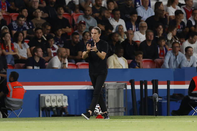 September 4, 2026, Paris, Paris, France: LuoÂ­s Filipe head coach of AS MONACO in action during League 1 McDonald s, Day 03 match between PSG and AS MONACO at Parc Des Princes stadium - on September 04 2026. Paris - France Paris France - ZUMAb253 20260904_zsp_b253_067 Copyright: xLoicxBaratouxx
