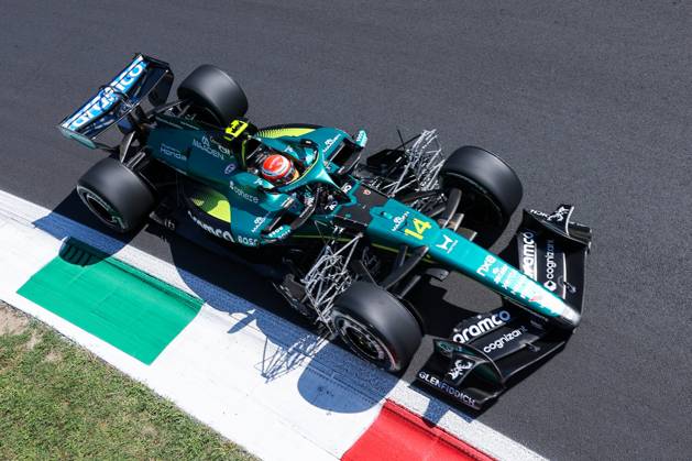 F1 Grand Prix of Italy 2026 (Free Practice 1) in Monza, Italy - 04 Sep 2026 Fernando Alonso of Spain and Aston Martin Aramco Formula One Team AMR26 (14) seen during F1 Grand Prix of Italy 2026 Monza Italy Copyright: xFabrizioxCarabellix xSOPAxImagesx Fabrizio-Carabelli-1446540